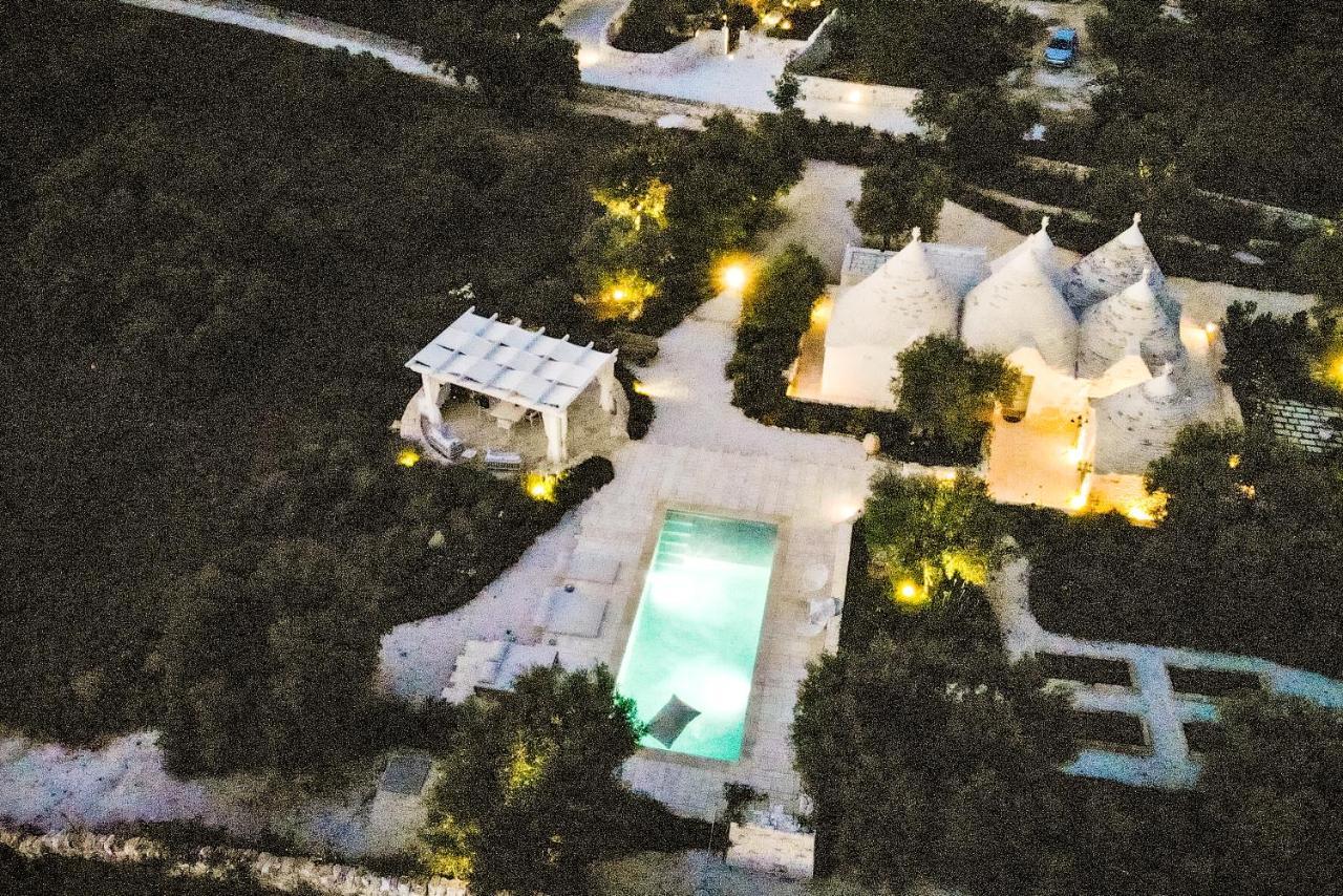 Вилла Trulli Ad Maiora Альберобелло Экстерьер фото